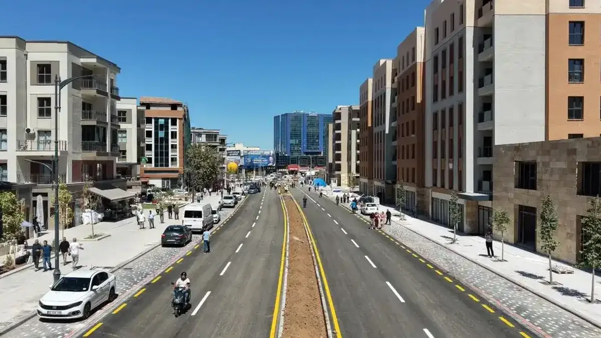 Malatya’da Kışla-Akpınar Kavşağı trafiğe açıldı