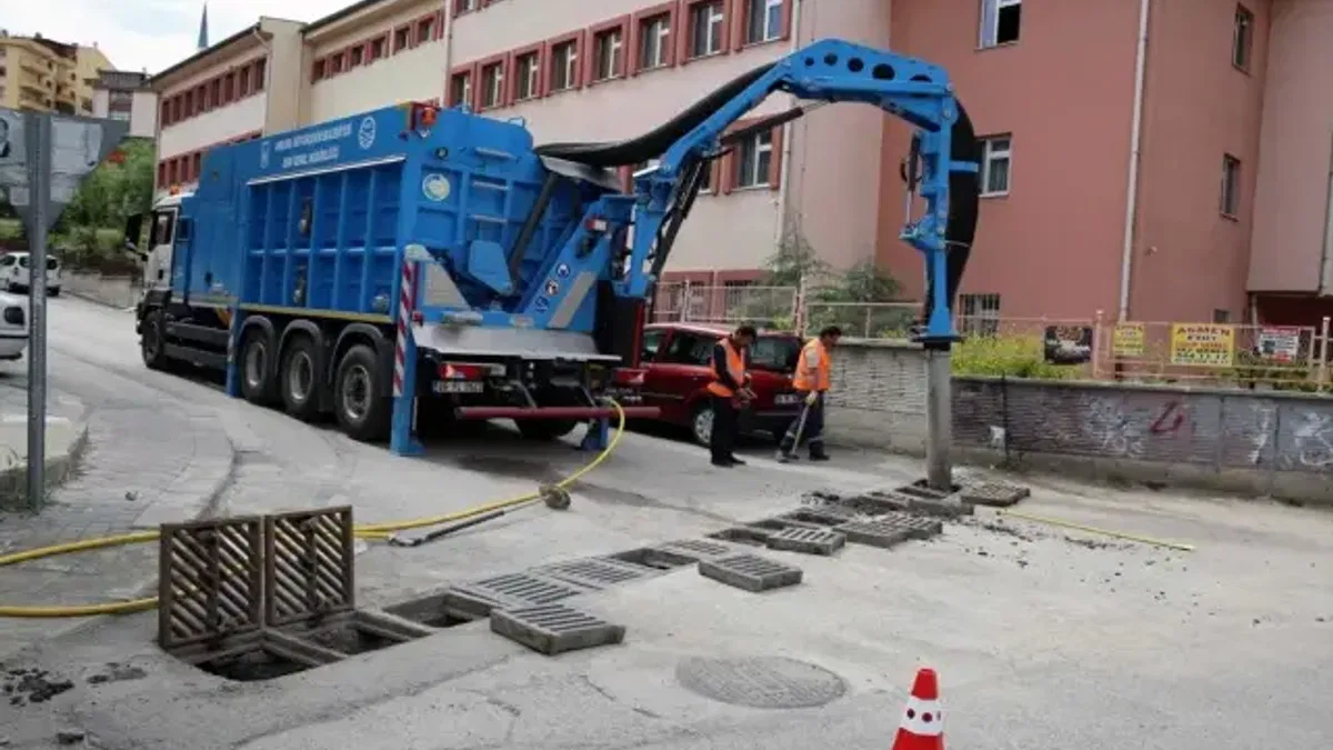 Başkentin atık su ve yağmur suyu hatları temizlenecek