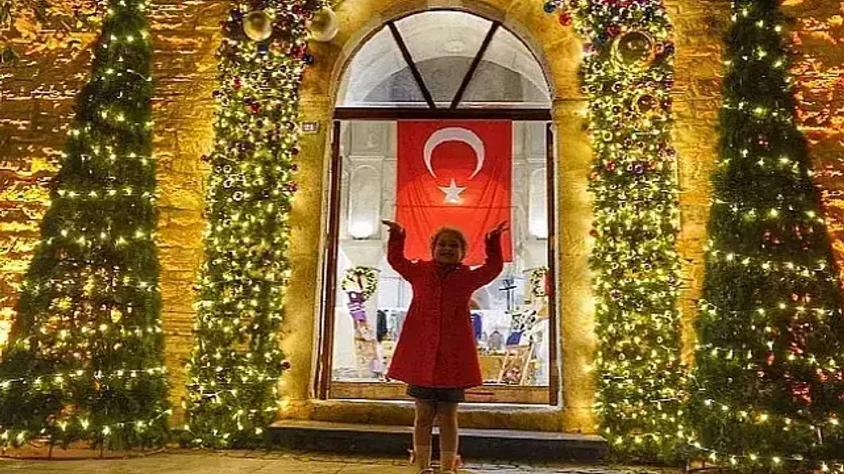 Çeşme yeni yılda da ışıl ışıl!
