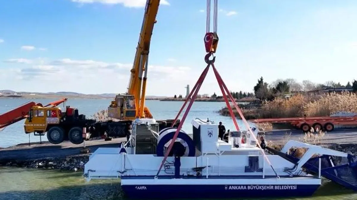 Göl Yüzeyi Bitki Temizleme Makinesi İle Abb’den Kapsamlı Temizlik