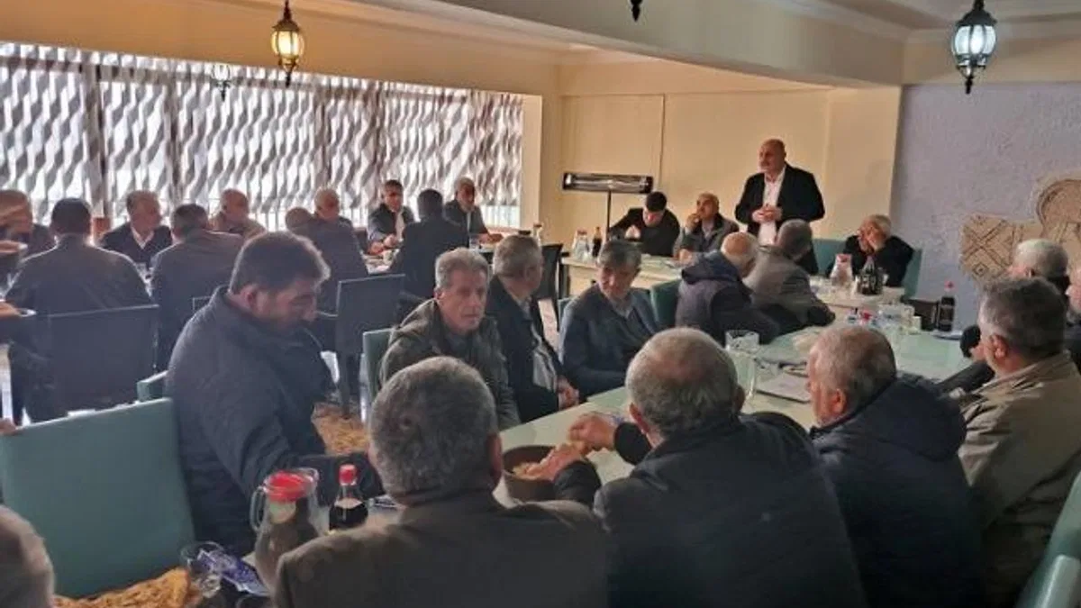 Malatya Doğanşehir Belediyesi muhtarlarla buluştu