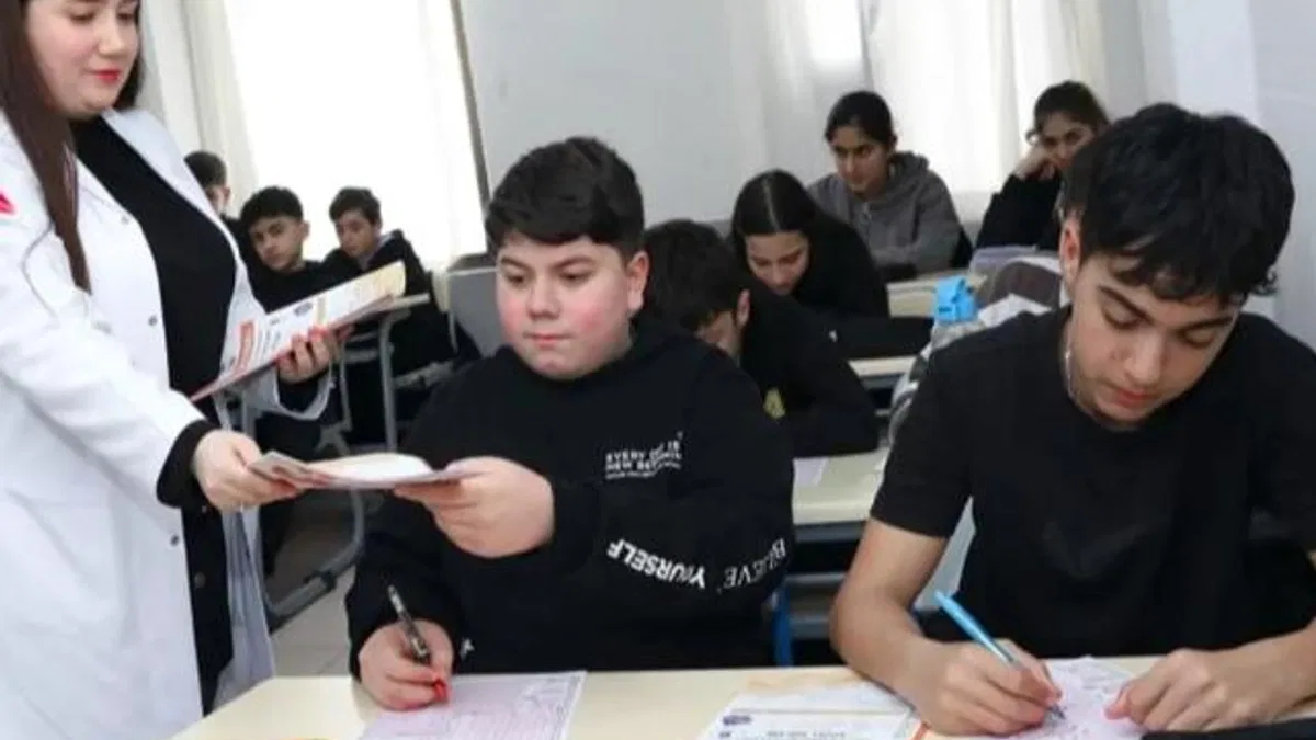 Mersin’de öğrencilere sınav yolunda büyük destek