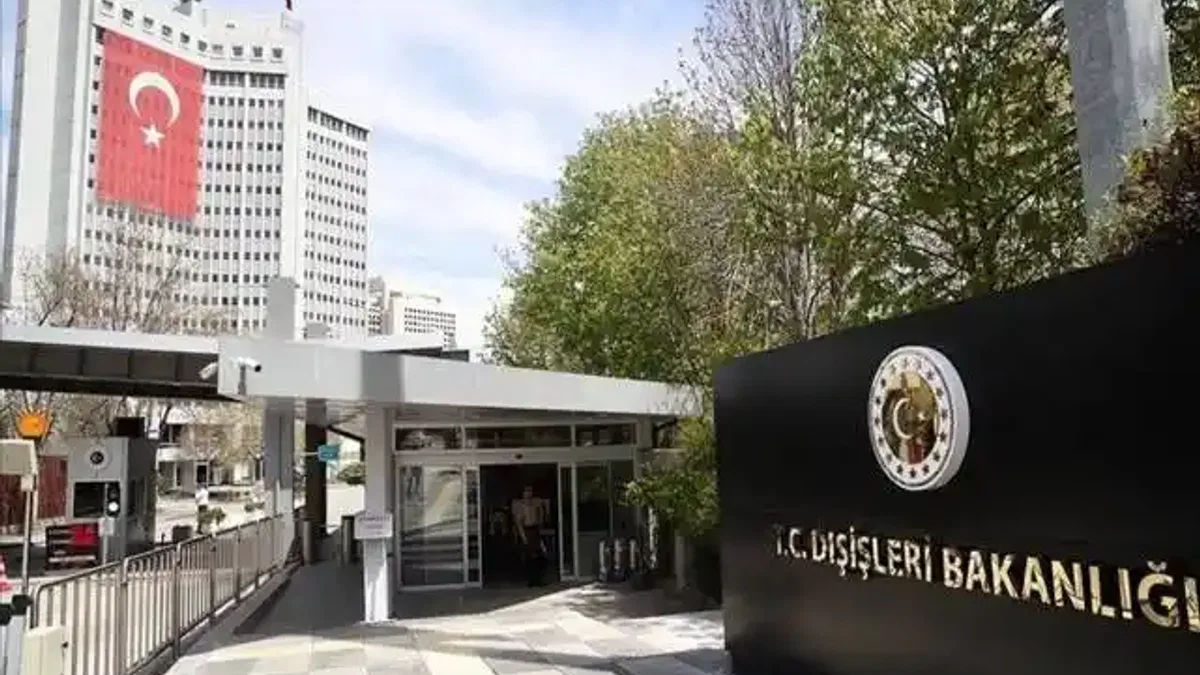 Türkiye'den İskeçe Milletvekili Zeybek'in ölümle tehdit edilmesine tepki