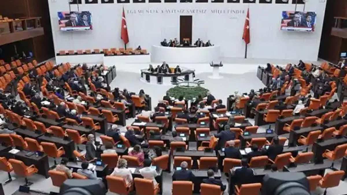 Turist rehberi düzenlemesi TBMM'den geçti