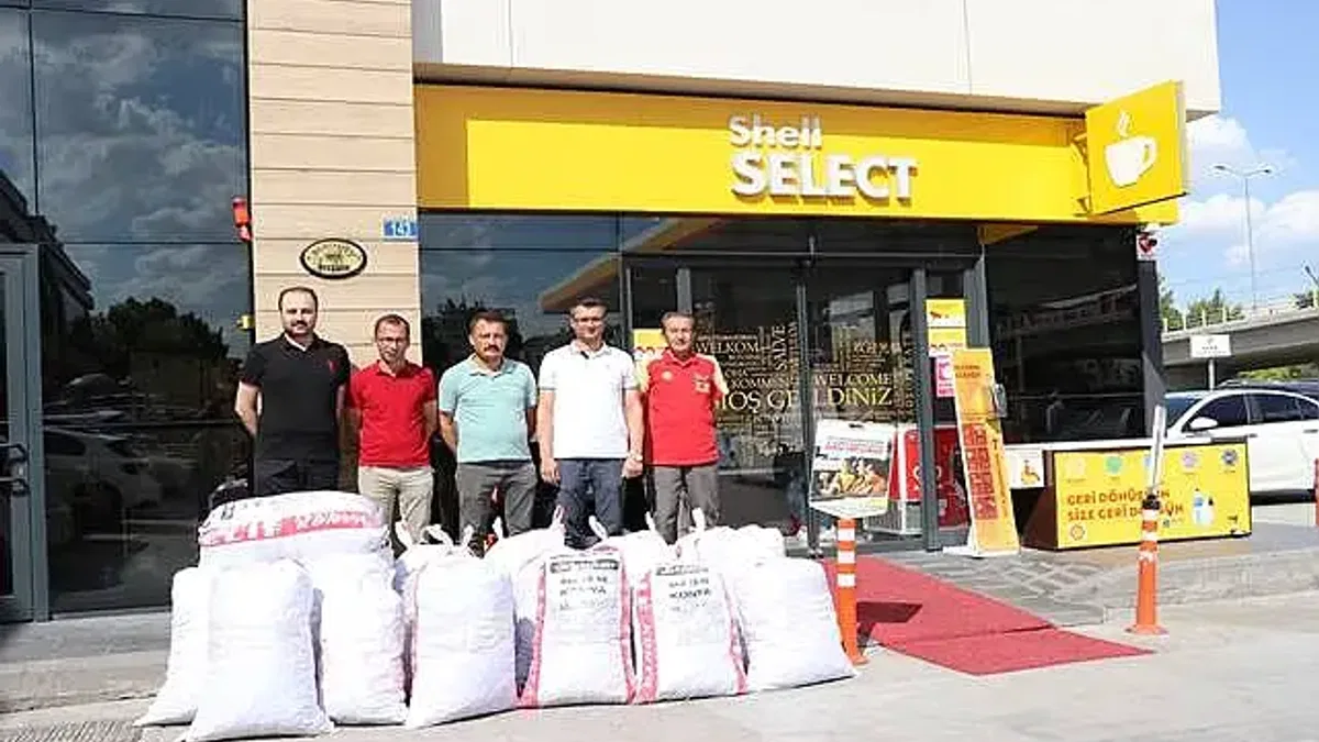Koyuncu Petrolleri, topladığı plastik kapaklarla engelleri kaldırıyor