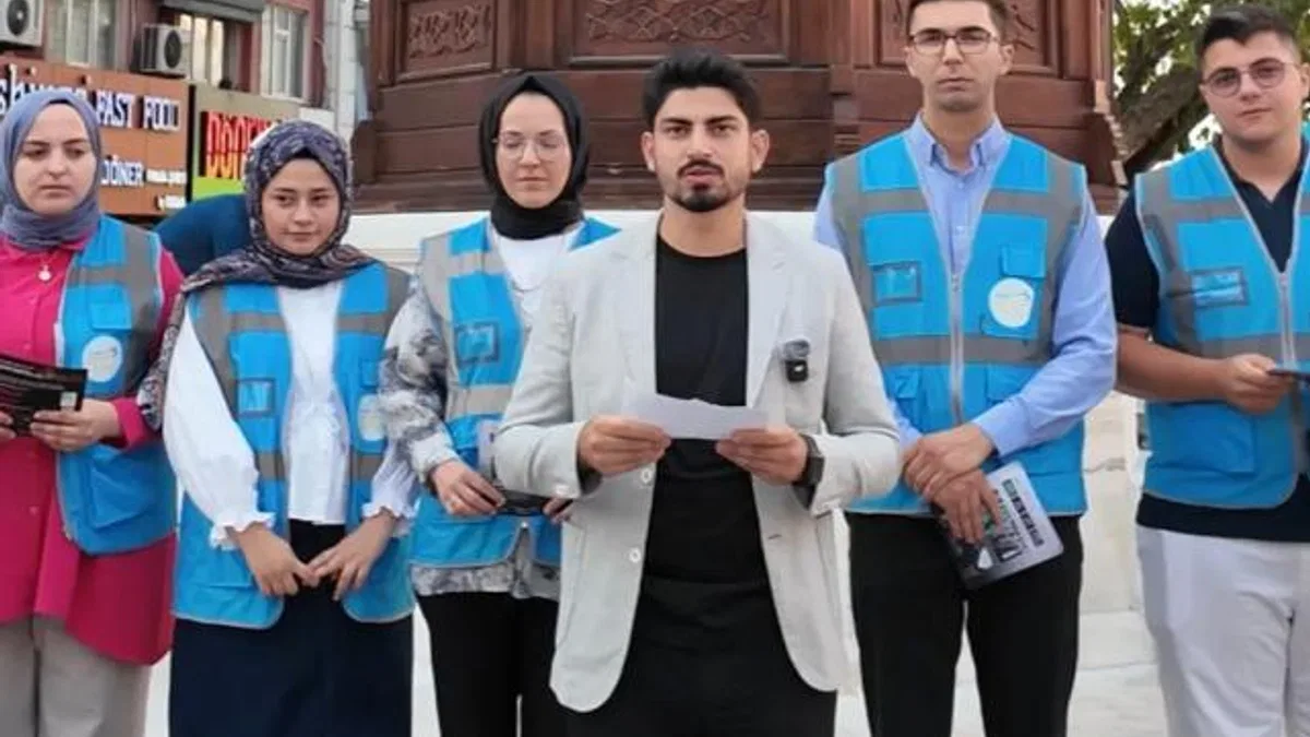 AK Parti Osmangazi Gençliğinden broşürlü vicdan çağrısı