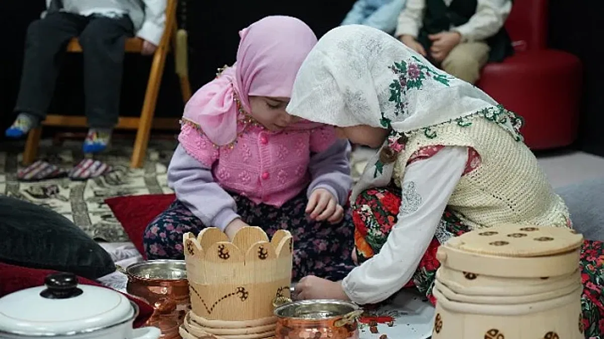 Çayırovalı çocuklara bol etkinlikli yeni bilinçler aşılandı