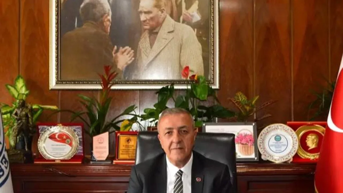 Ardahan Göle Belediye Başkanı Gökhan Budak CHP’den istifa etti!