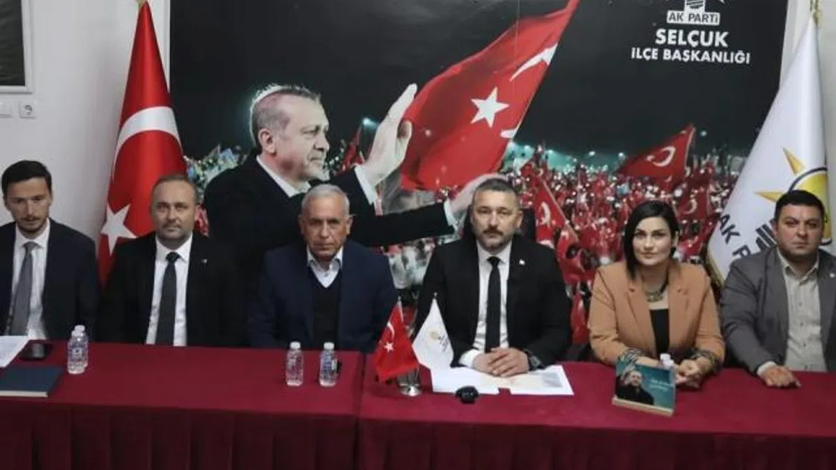 AK Parti İlçe Başkanı Bayraklı: “Selçuk halkı sahipsiz değildir”