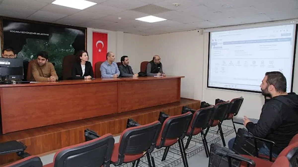 Kocaeli Büyükşehir, PMT Makinesi alıyor
