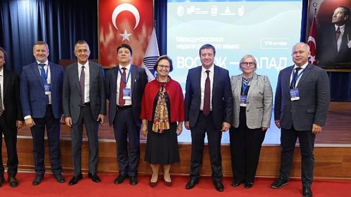 31 Ülkeden Rus Dili Uzmanları Yeditepe Üniversitesi'nde Bir Araya Geldi