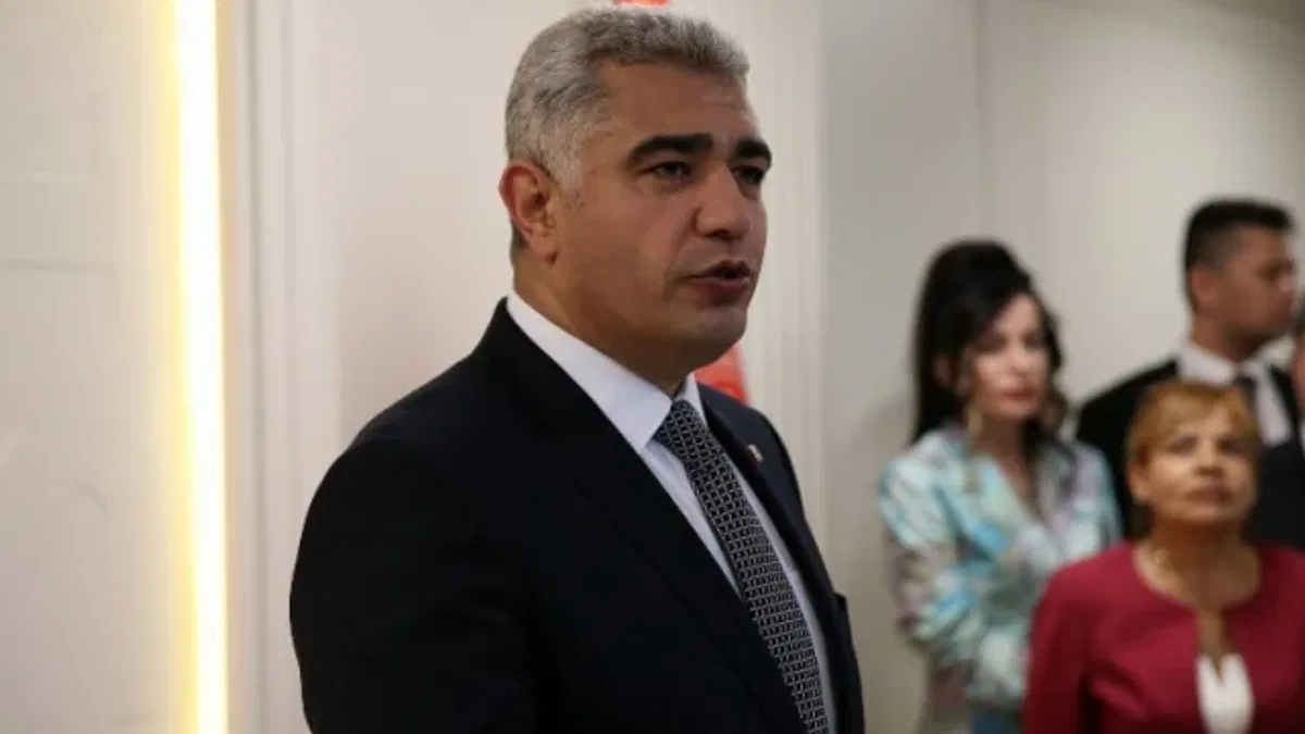 Yeni Düzce valisi görevine başladı