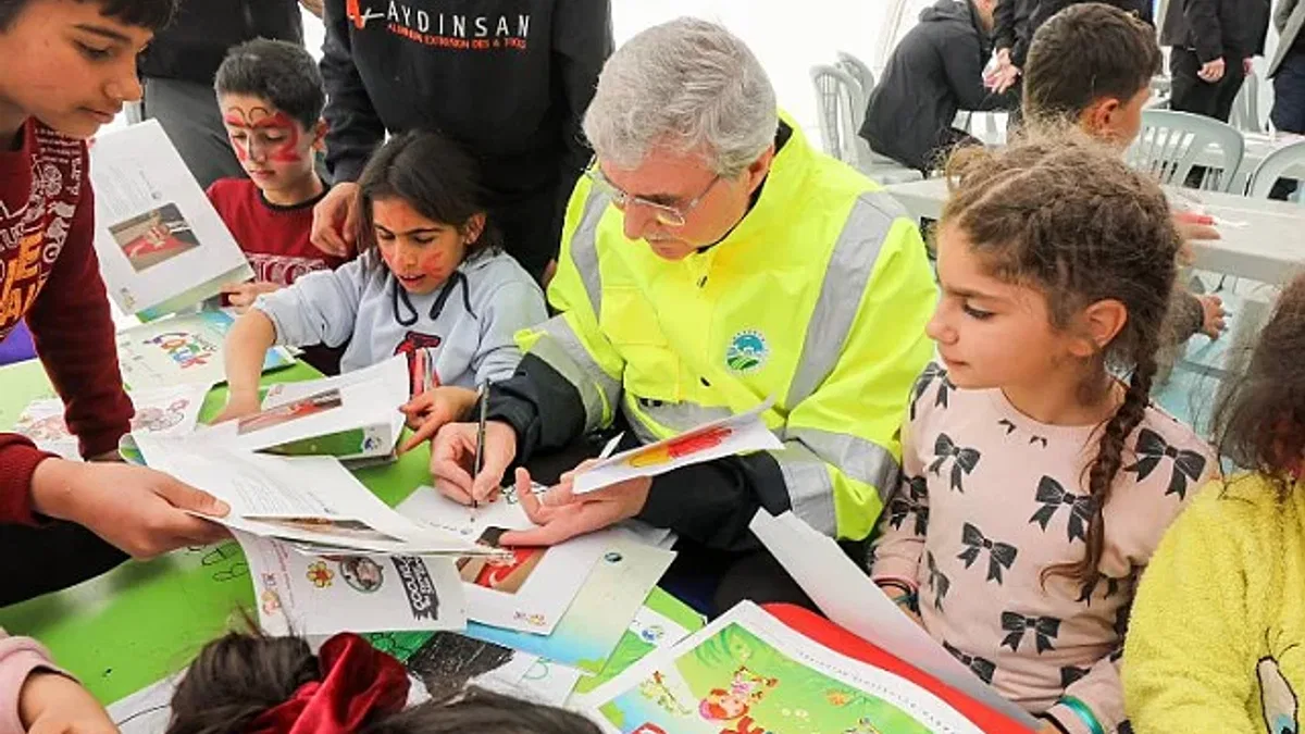 Başkan Yüce Diyarbakır'da çadır kenti ziyaret etti