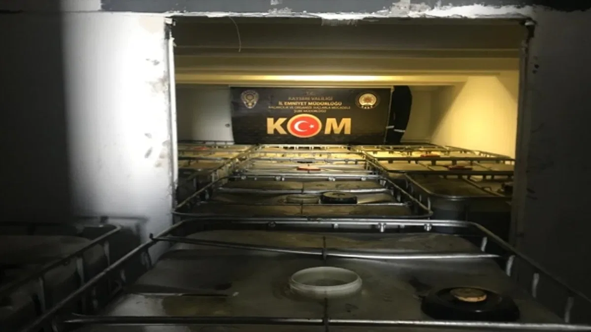 Kayseri'de 22 ton karışımlı akaryakıt ele geçirildi