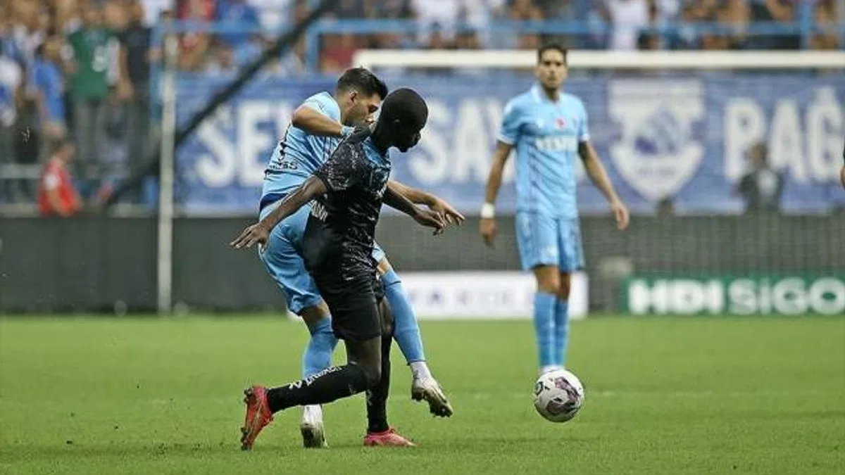 Adana Demirspor, sahasında Trabzonspor'u 3-2 yendi