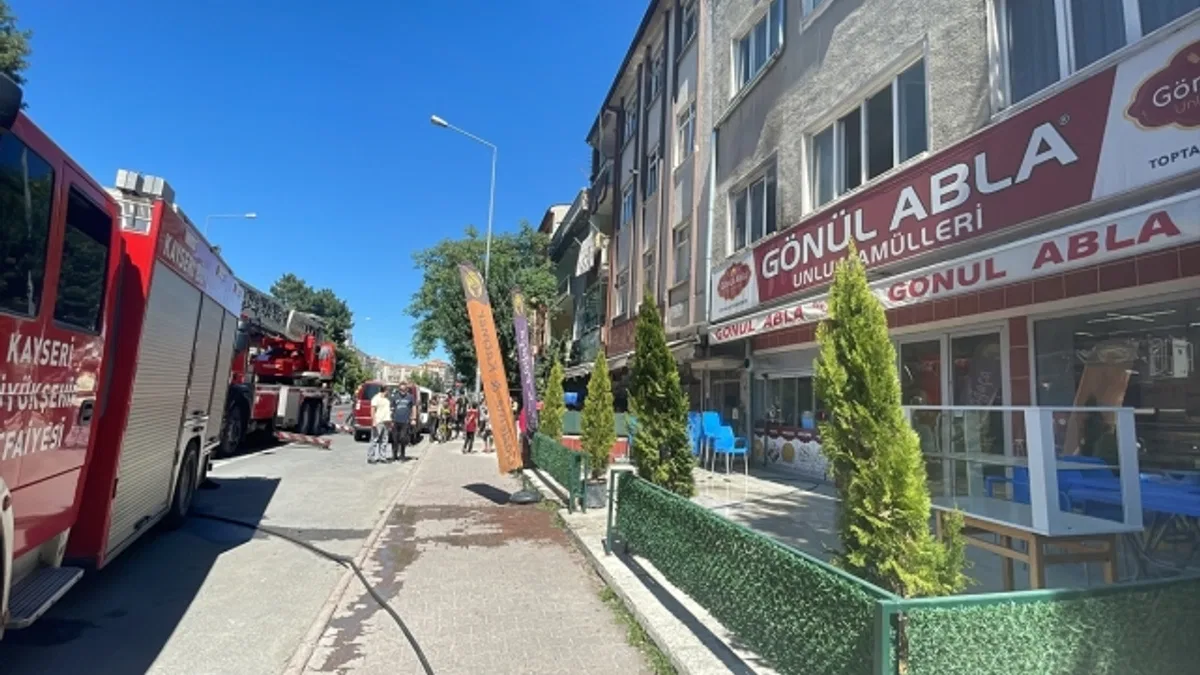 Kayseri'de bir evde çıkan yangın söndürüldü