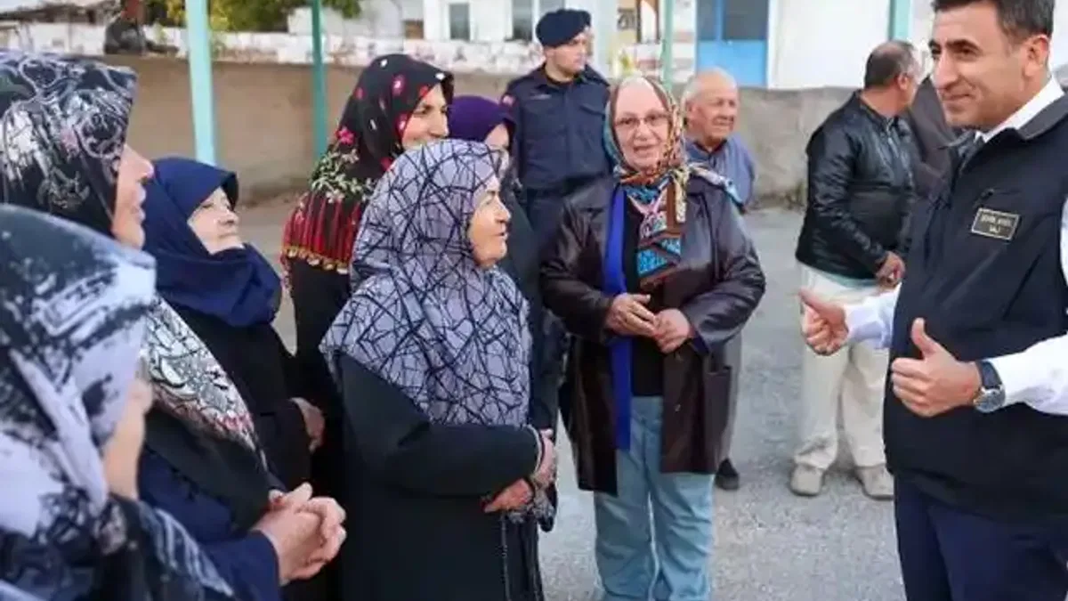 Bilecik Valisi'nden köy mesaisi