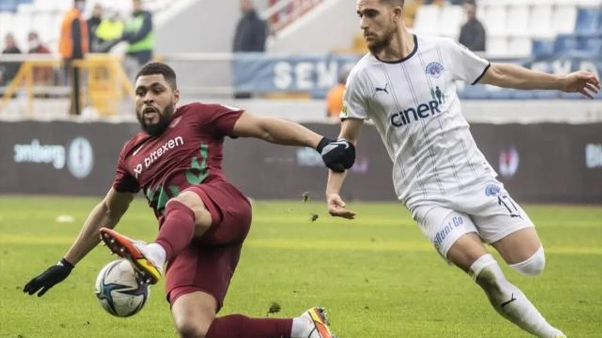 Kasımpaşa, Süper Lig'de yarın Hatayspor'u ağırlayacak