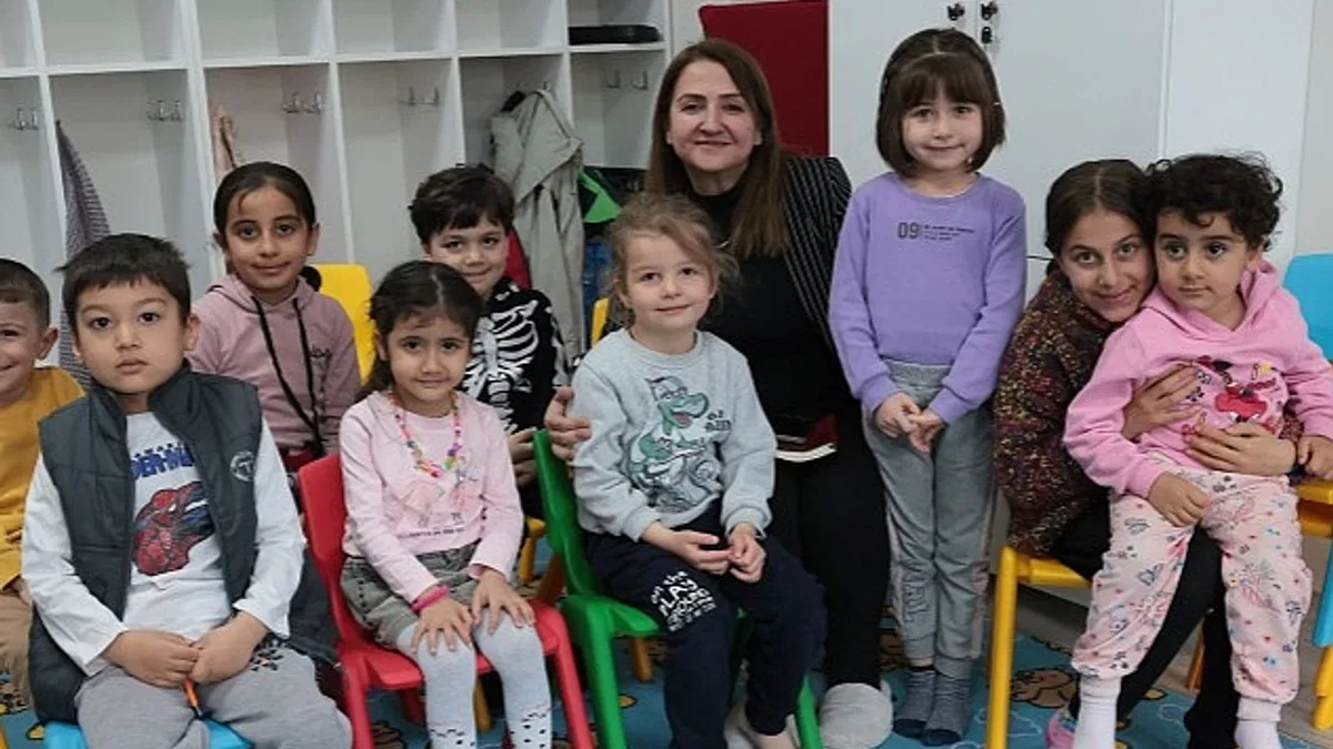 Depremzede Çocuklar İçin Drama Etkinliği