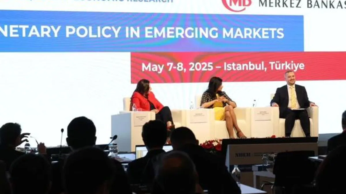 'Merkez'in ev sahipliğinde küresel ekonomi masaya yatırıldı