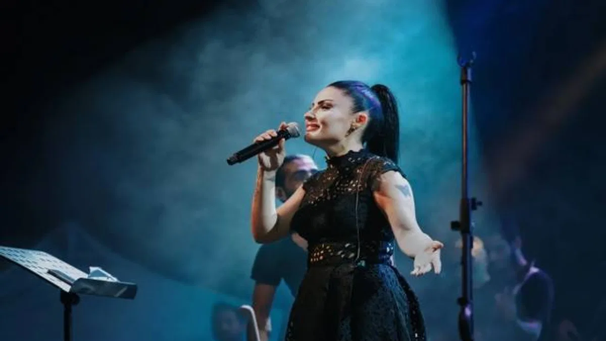 Kızılcahamam'da Duygu Kutlu konser verdi