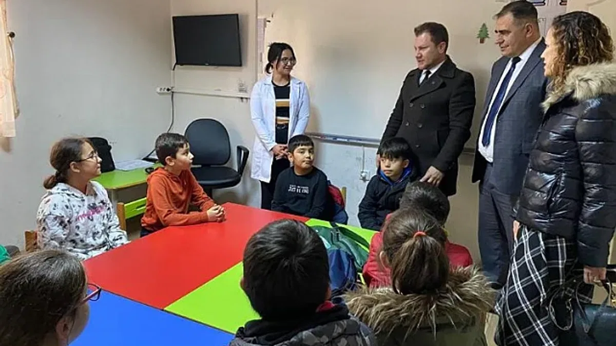 Manisa Büyükşehir'den Alaşehir ve Kula'ya eğitim ziyareti