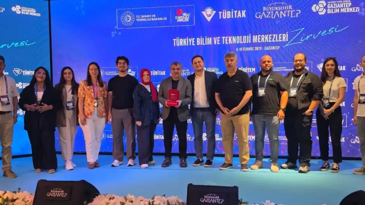 Kocaeli Büyükşehir'in bilim vizyonuna ödül