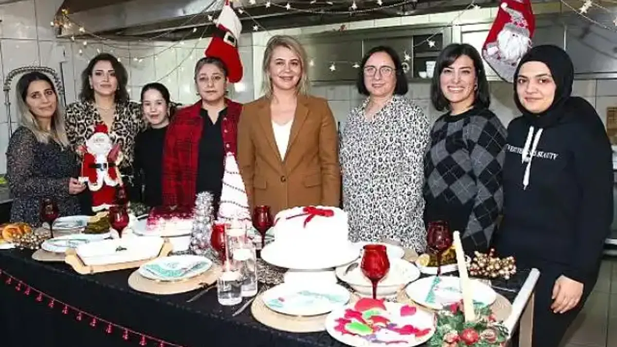 Çiğli'de Kadınlar Eğitimle Güçleniyor: Pastacılık Kursu Sertifika Töreni