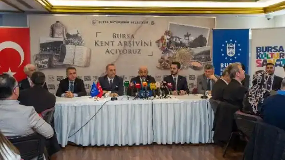 Bursa Dijital Kent Arşivi halka açıldı