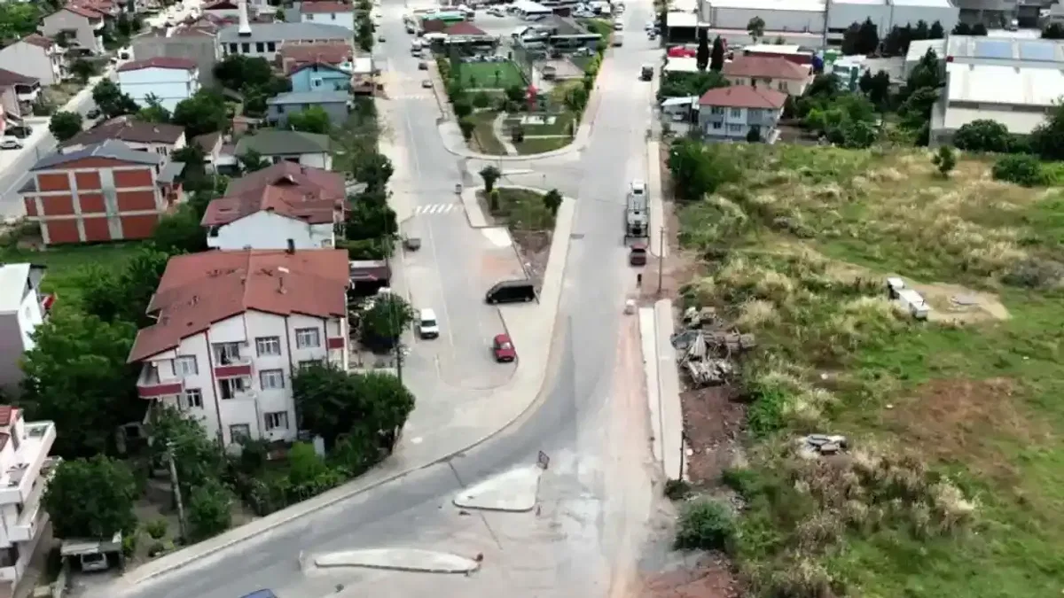 Kocaeli Başiskele’de kavşak revizyonu trafiğe nefes oldu