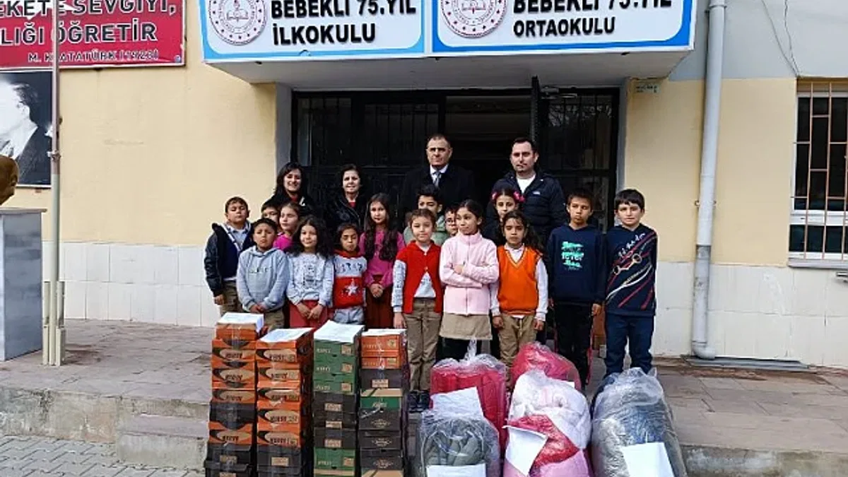Kulalı öğrencilerin Sömestir hediyeleri Başkan amcalarından
