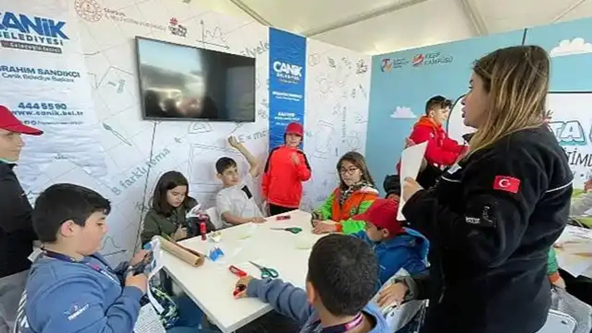 Canik TEKNOFEST'e Gençlerin Odak Noktası Oldu