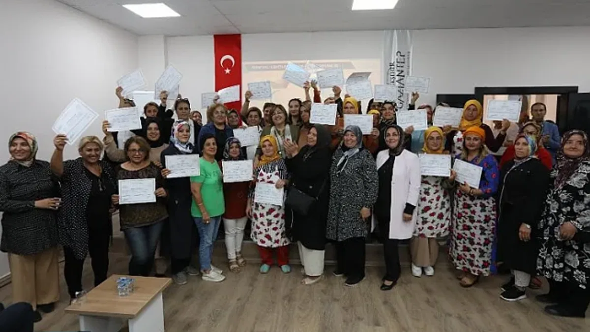 Gaziantep'te 600 kursiyer eğitimlerini tamamladı