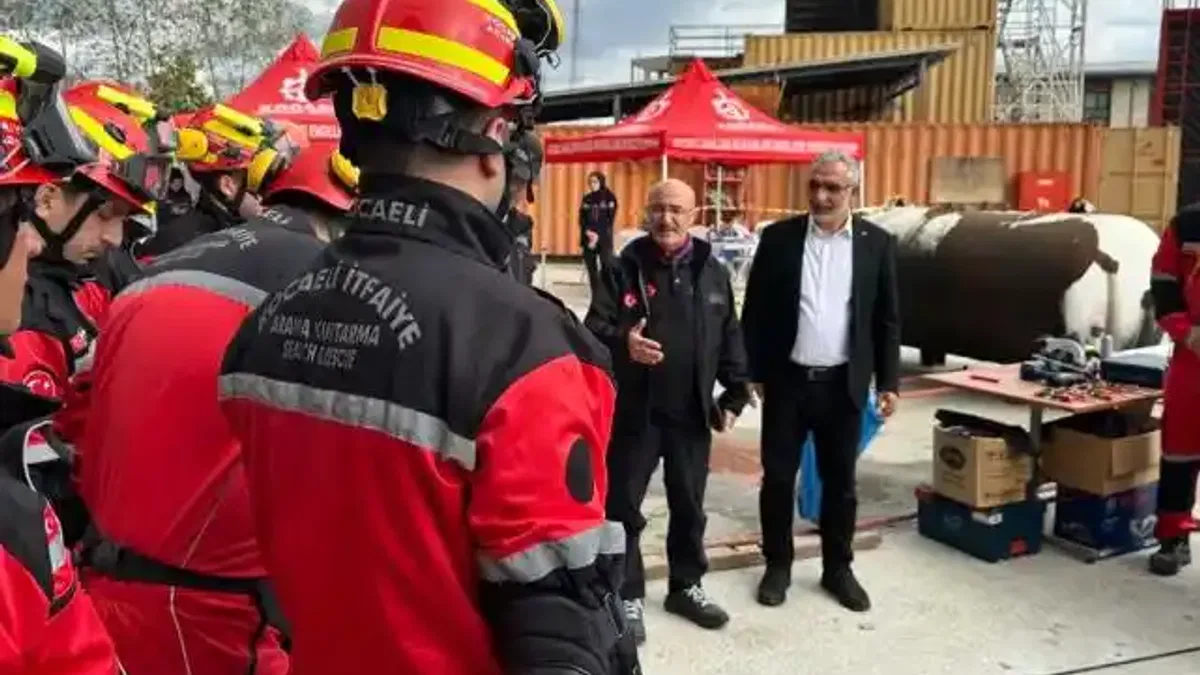 AFAD ve Kocaeli İtfaiyesi’nden Ortak Eğitim Hamlesi