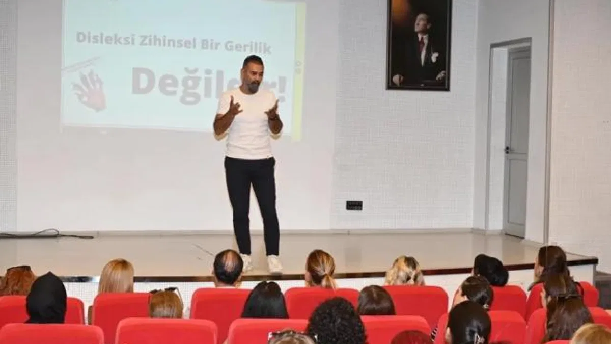 Büyükşehir’den personellere disleksi farkındalık eğitimi