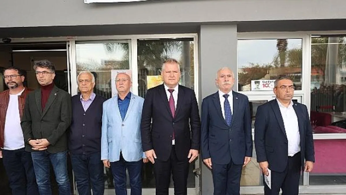 Urla'da TİS Sevinci! Selçuk Balkan "Emekçiler hak ettiği değeri aldı"