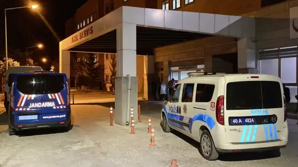 Kırşehir'de sahte içki zehirlenmesi şüphesiyle hastaneye kaldırılan kişi öldü