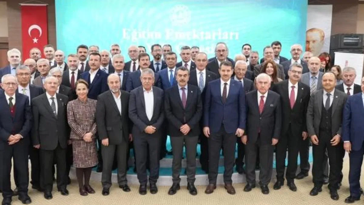 Eğitim emektarlarına MEB'den vefa buluşması