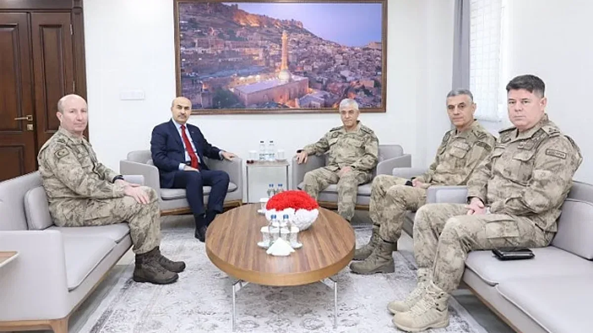 Jandarma Genel Komutanı Çetin'den Vali Demirtaş'a Ziyaret