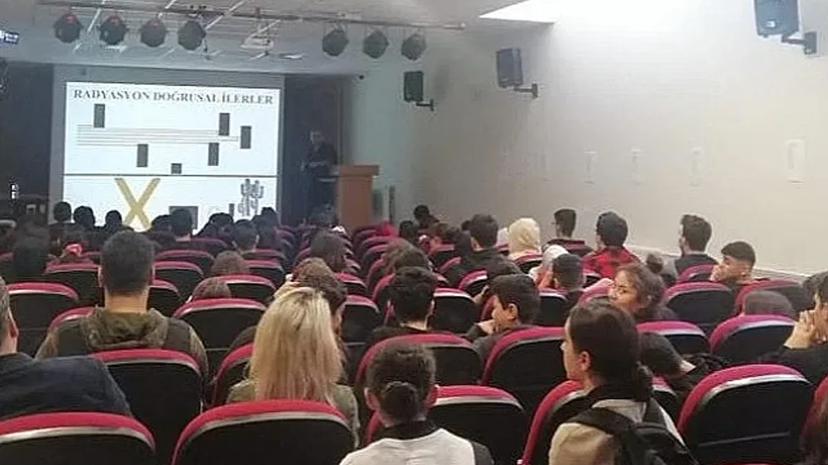 Nükleer Bilimler Enstitüsü öğrencilere radyasyon konusunda farkındalık kazandırıyor