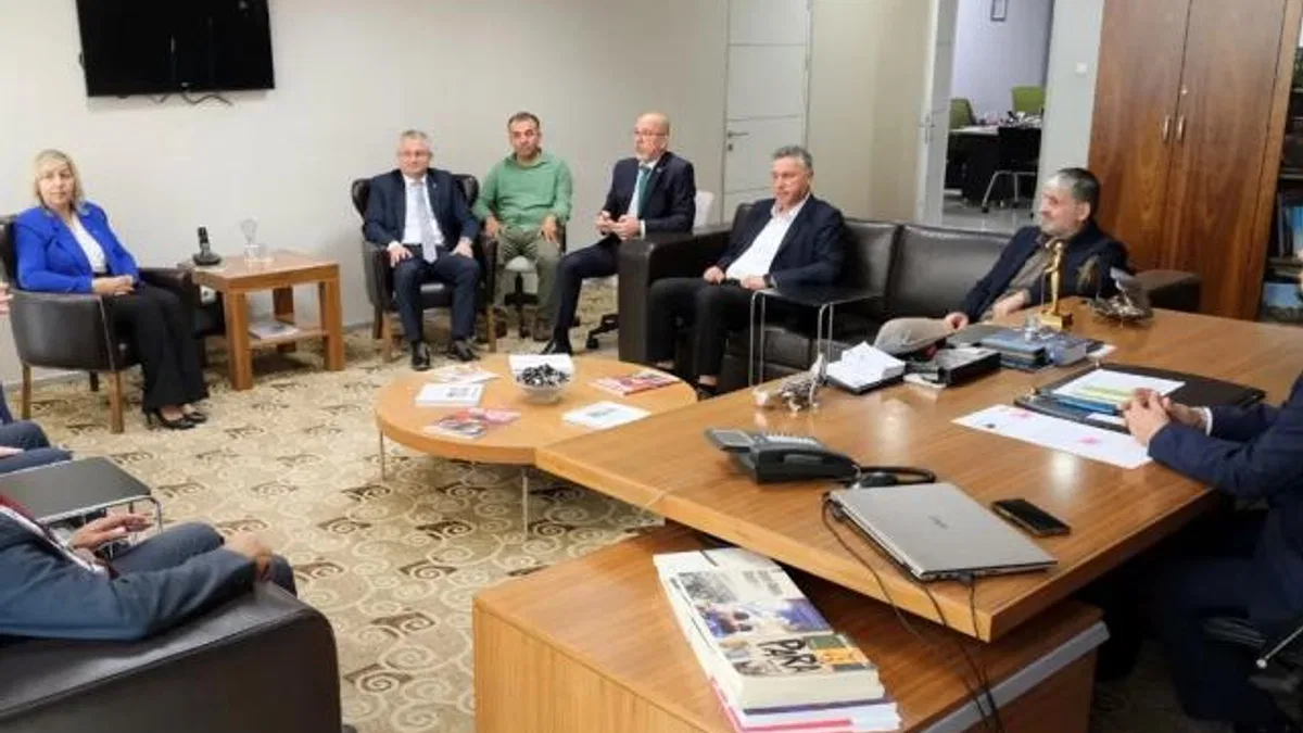 Saadet Partisi Bursa'dan mali müşavirlerin sesi oldu