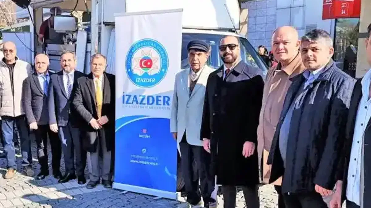 İzmir’de Azerbaycan'a anlamlı anma