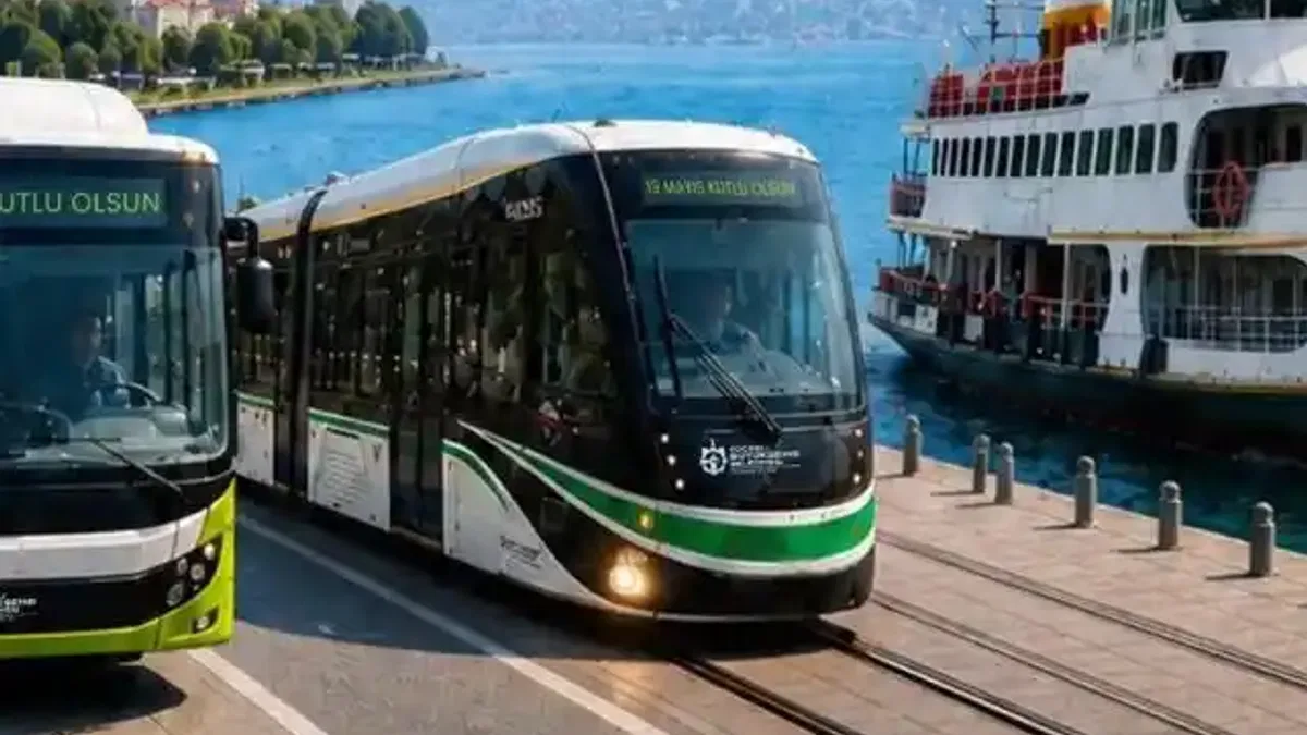 Kocaeli'de toplu taşıma 19 Mayıs'ta ücretsiz