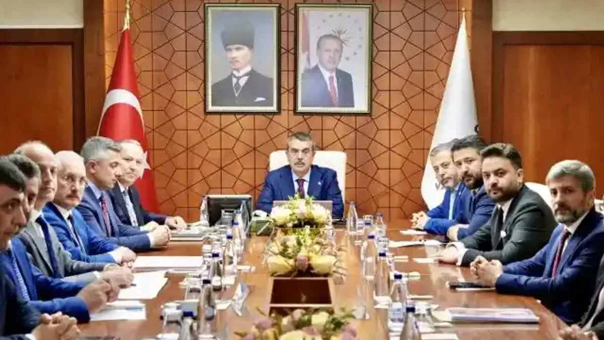 Milli Eğitim Bakanı Tekin'den ÖSYM Açıklaması