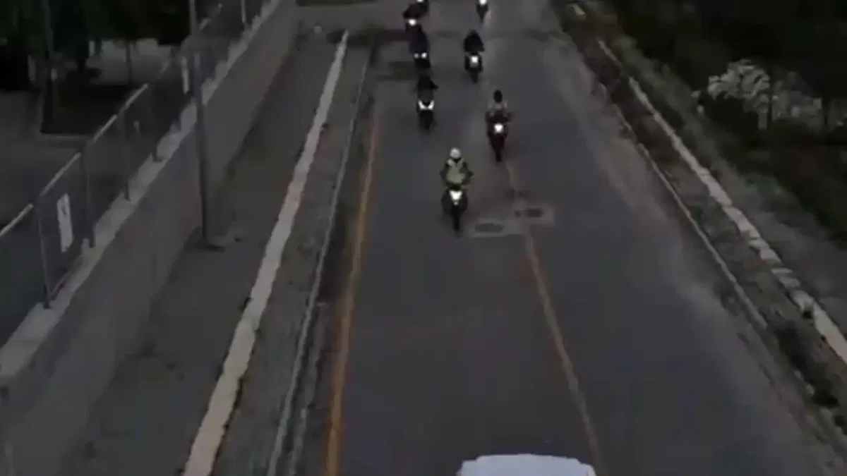 Artvin Jandarması'ndan motosiklet sürücülerine güvenli sürüş eğitimi