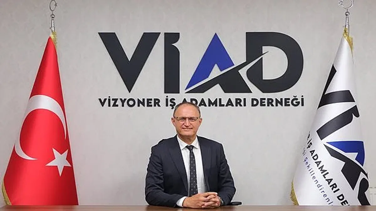VİAD Genel Başkanı Sinacı, sanayi üretimi verilerini değerlendirdi