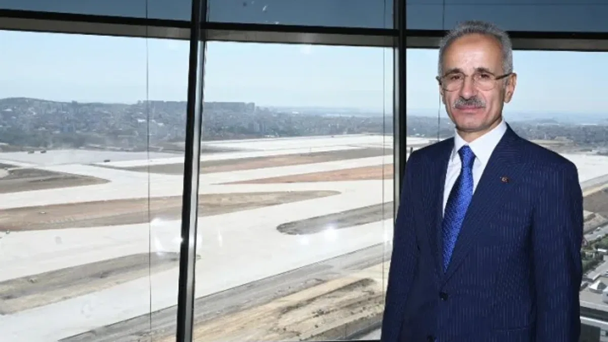 Sabiha Gökçen'de 2. pistte test uçuşları sürüyor