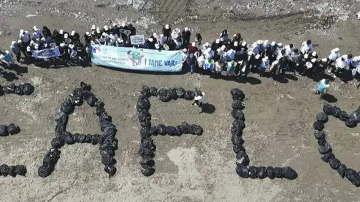 Mersin'de sahil seferberliği