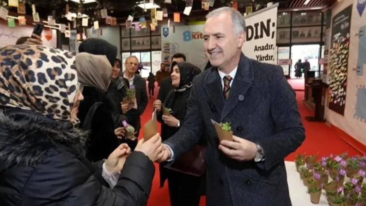 Bursa İnegöl'de şiddete karşı anlamlı farkındalık