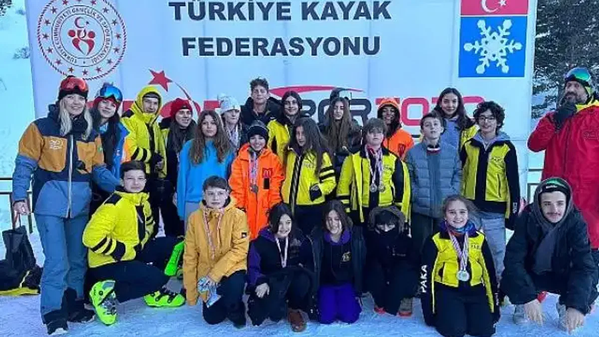 Europcar Türkiye'nin desteklediği PAKA'dan Milli Takım'a 9 sporcu birden seçildi!